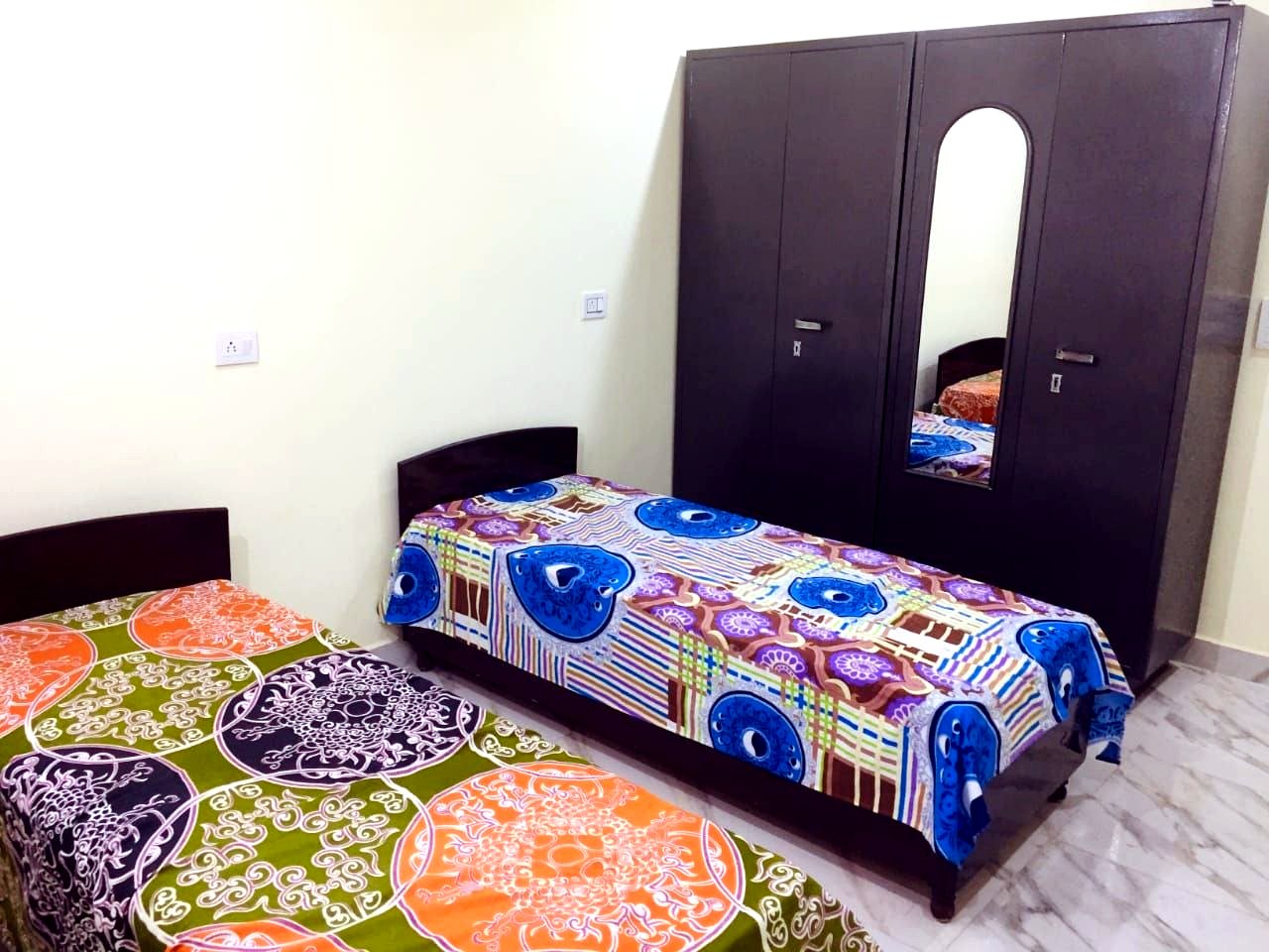 Star Stayz Sector 15 — Room